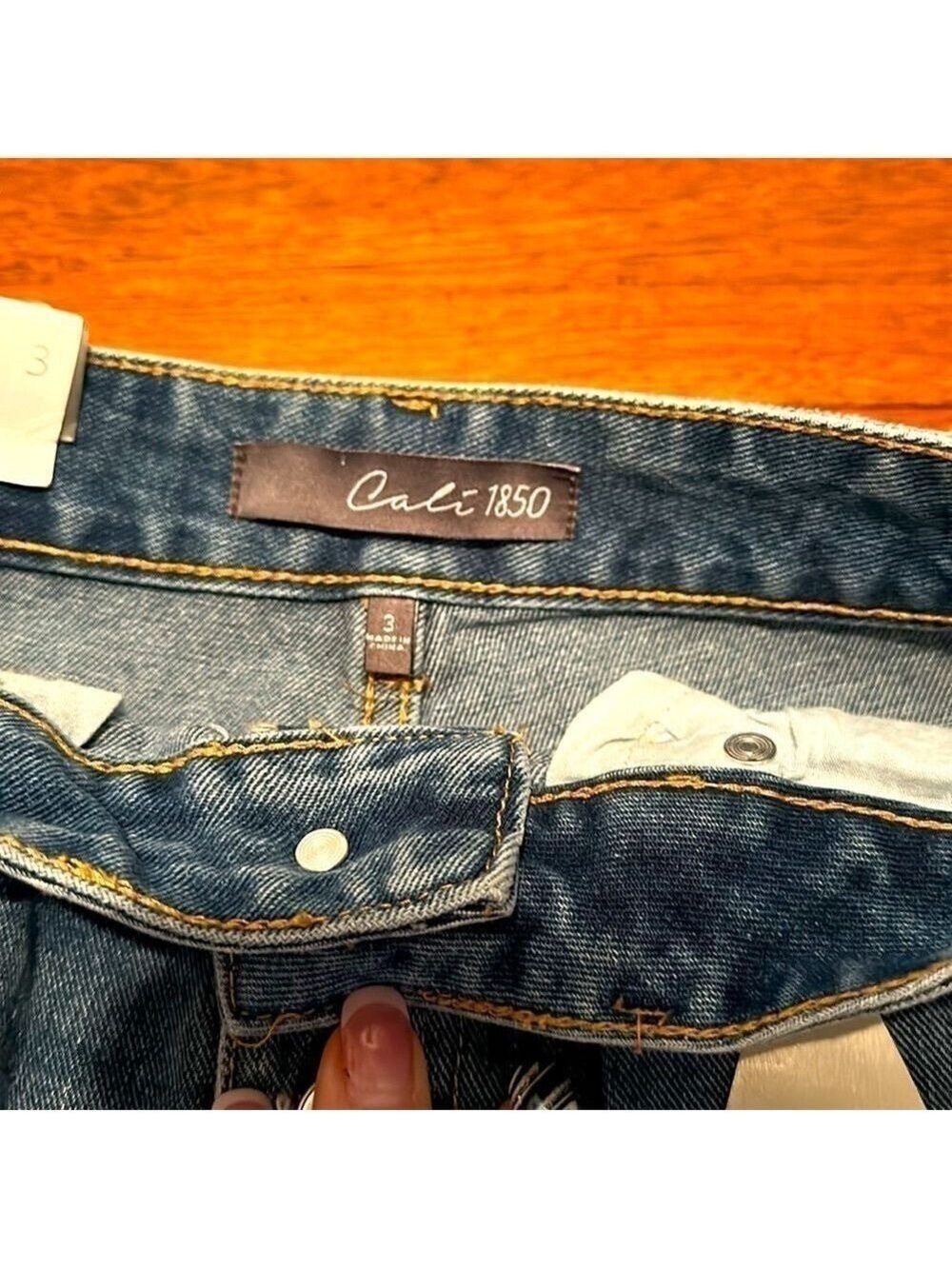 Cali 1850 straight leg jeans size 3 - Picture 6 of 9